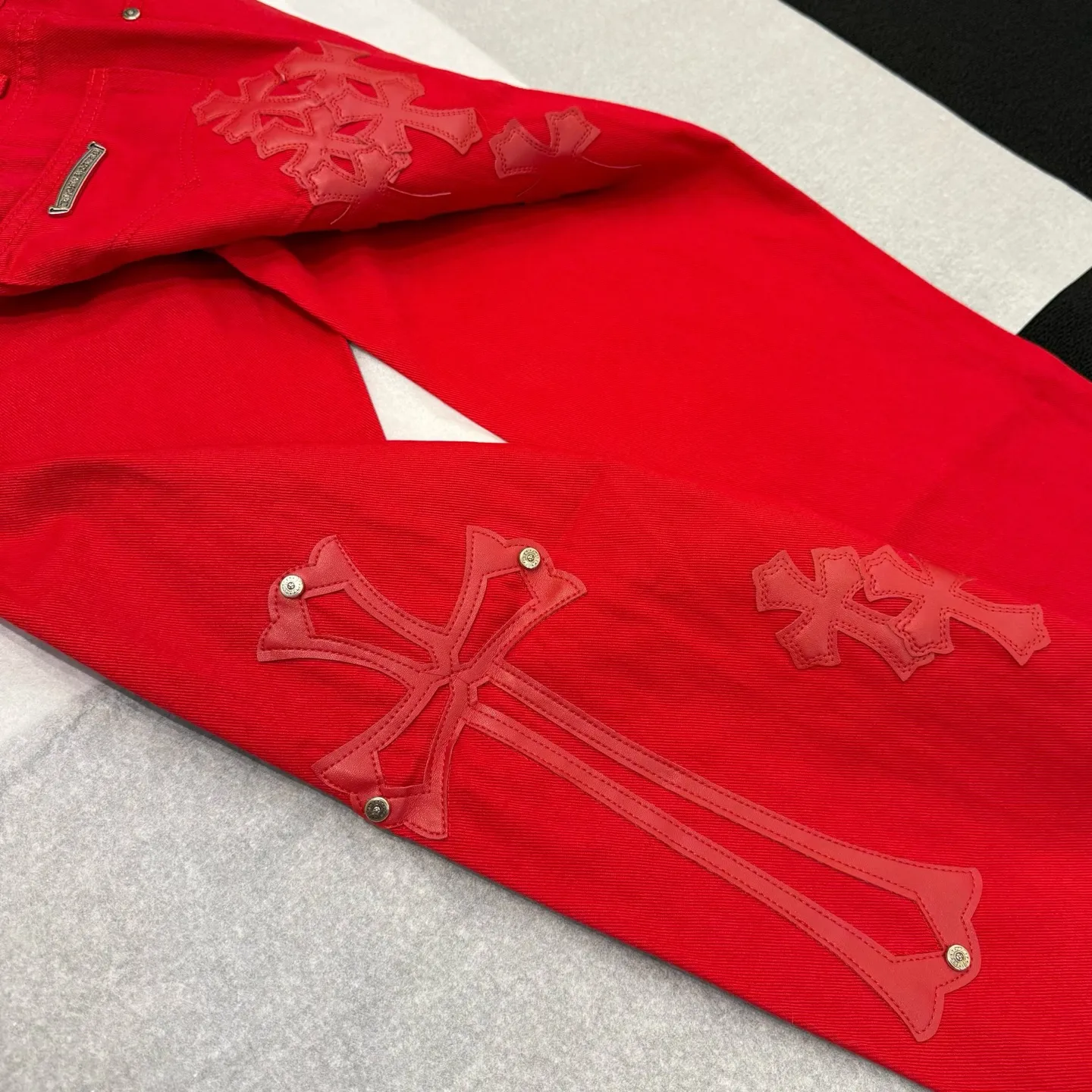 P280 Style number: D372 Chrome Hearts CH limited edition red leather jeans Color: Red Size: S M L